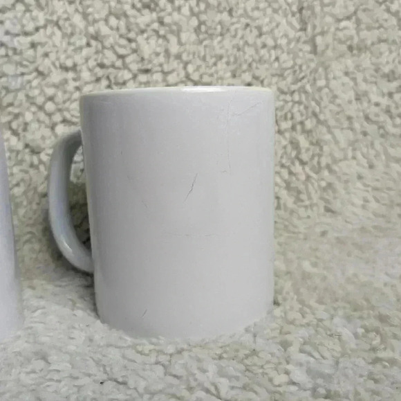 FREE WITH BUNDLE 2 MICKEY MOUSE DISNEY Mugs Vintage - Picture 6 of 9